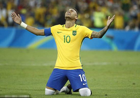 巴媒：内马尔左膝半月板受损，可能会赛季报销