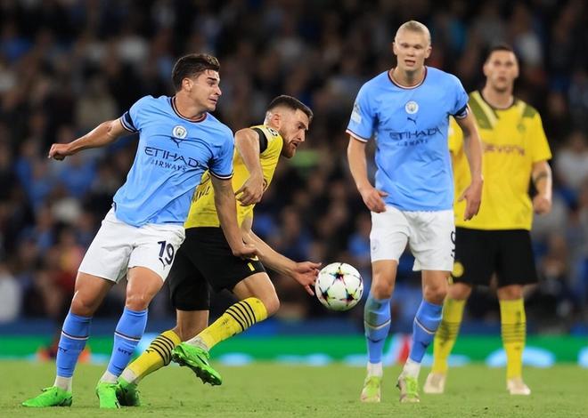 他这赛季真是踢明白了