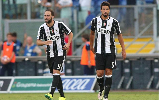 墨尔本城官方：莱基接受右髋关节手术，预计缺席三个月