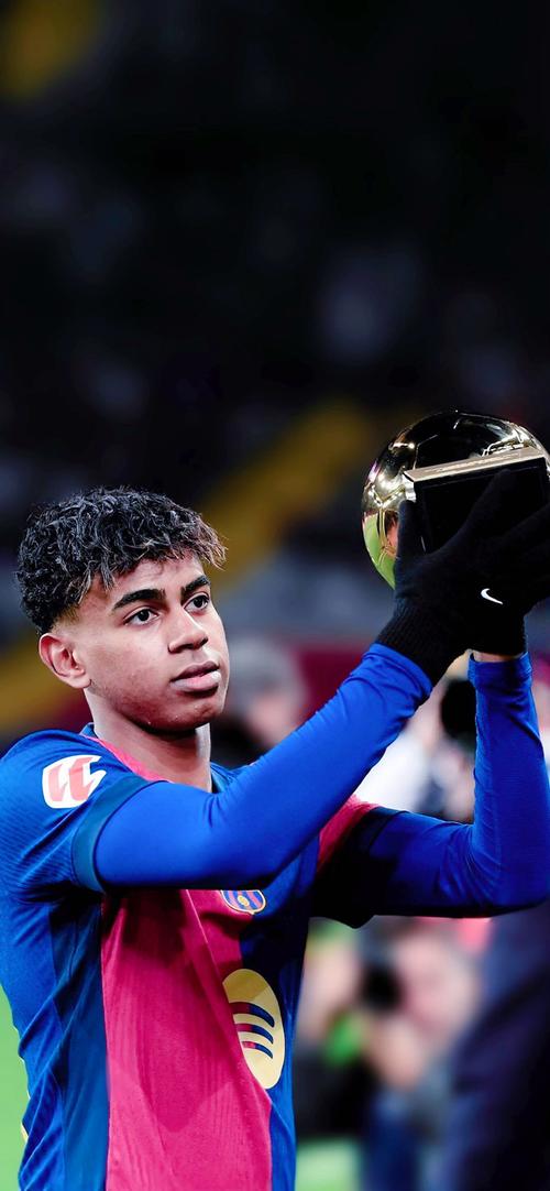 欧冠今夜观赛指南：皇马再遇曼城；多特主场迎战闪耀哥