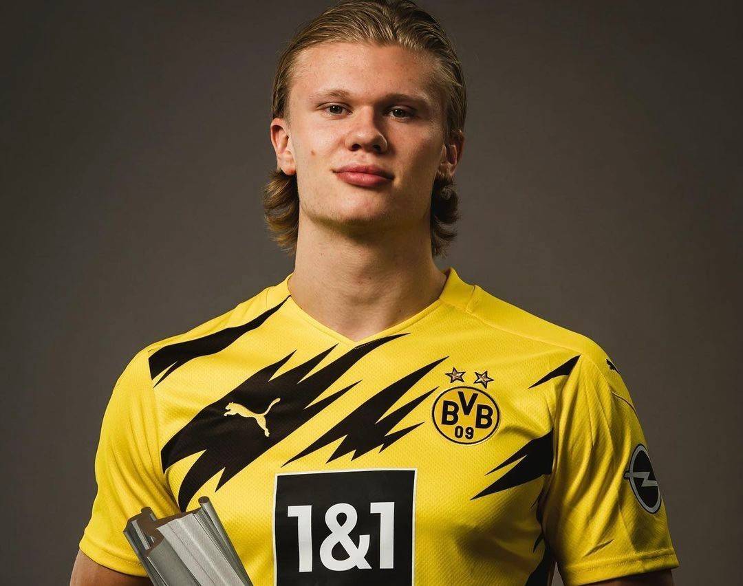 哈兰德自英超首秀以来13次中框，同期仅次于努涅斯和B费